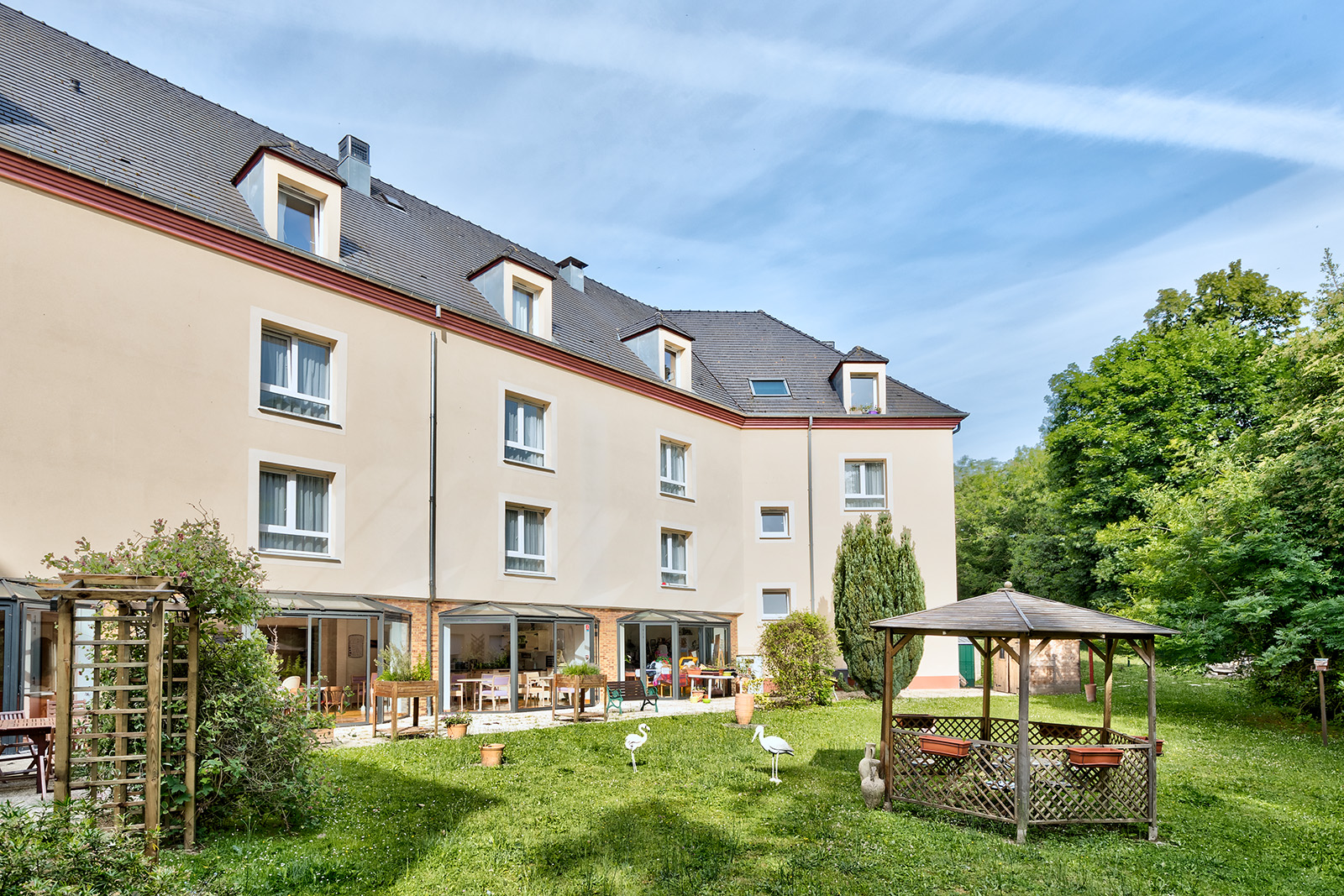 Les Jardins D Automne Nogent Le Phaye Maison de retraite Résidence Colisée Château du Haut-Venay à  Saint-Lubin-des-Joncherets (28) | Logement-seniors.com