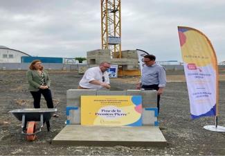 Pose de la première pierre de la future résidence Villa Beausoleil de Saint Gilles Croix de Vie