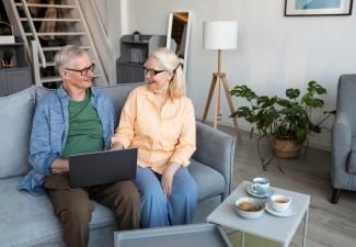 Logement senior : quelles garanties habitation prévoir pour vivre chez soi sereinement ?