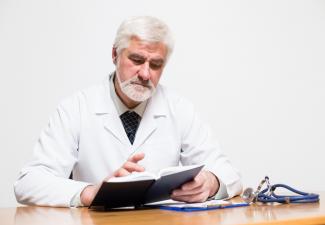 Le directeur d'établissement medico-social
