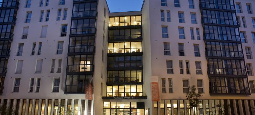 Residence Service A La Location Residence Domitys Le Pont Des Lumieres A Lyon 69 2896 Logement Seniors Com