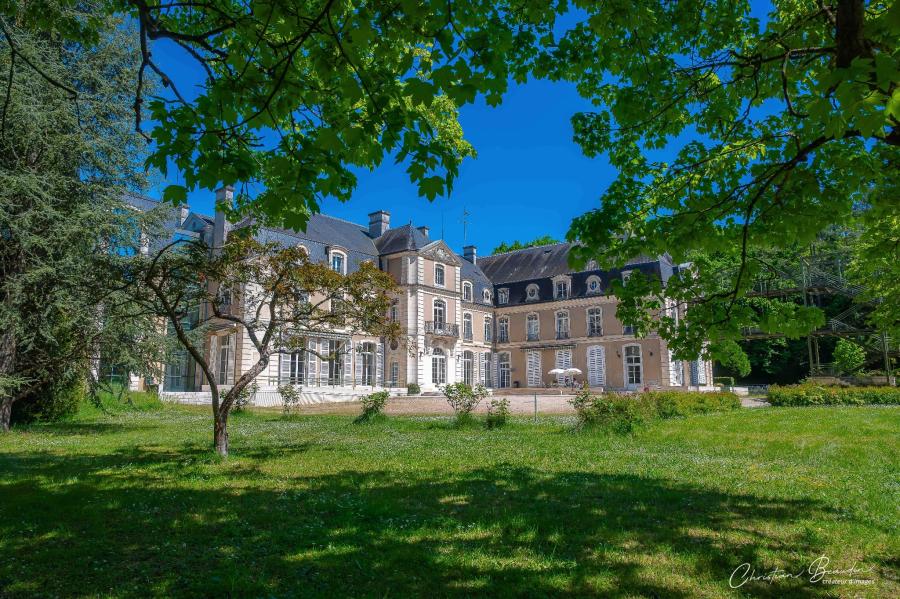 Château de Lailly en Val "Art et Mémoire"
