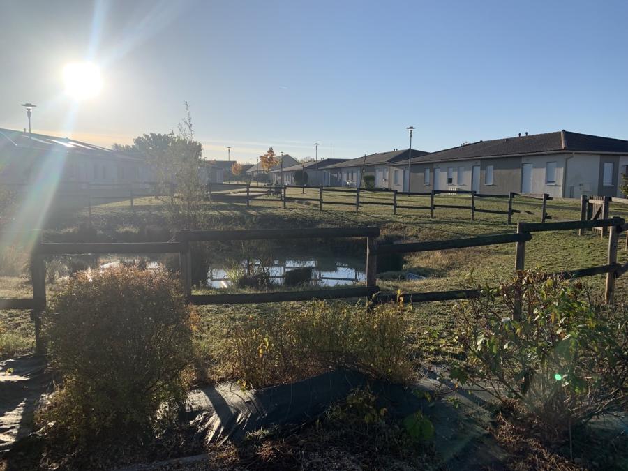 Village Seniors de Buzançais, maison-appart avec terrasse privée et parking  du T2 au T4