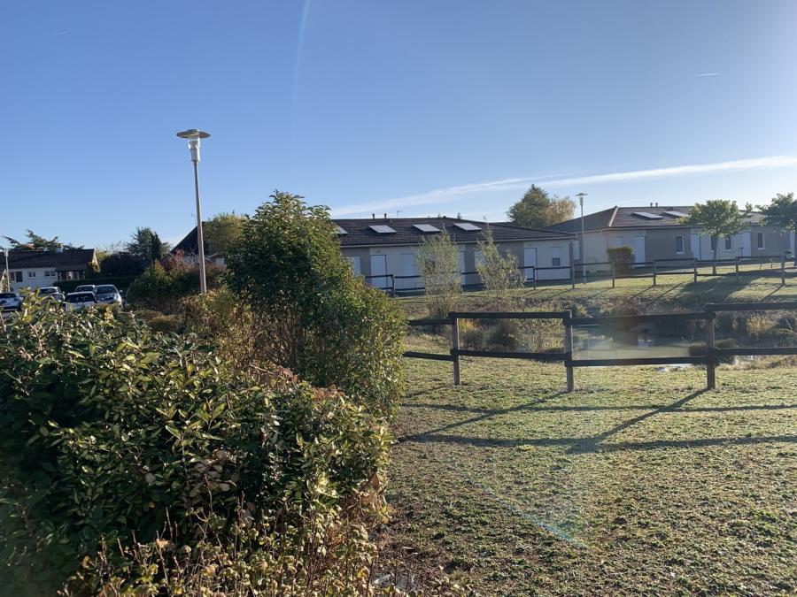 Village Seniors de Buzançais, maison-appart avec terrasse privée et parking  du T2 au T4