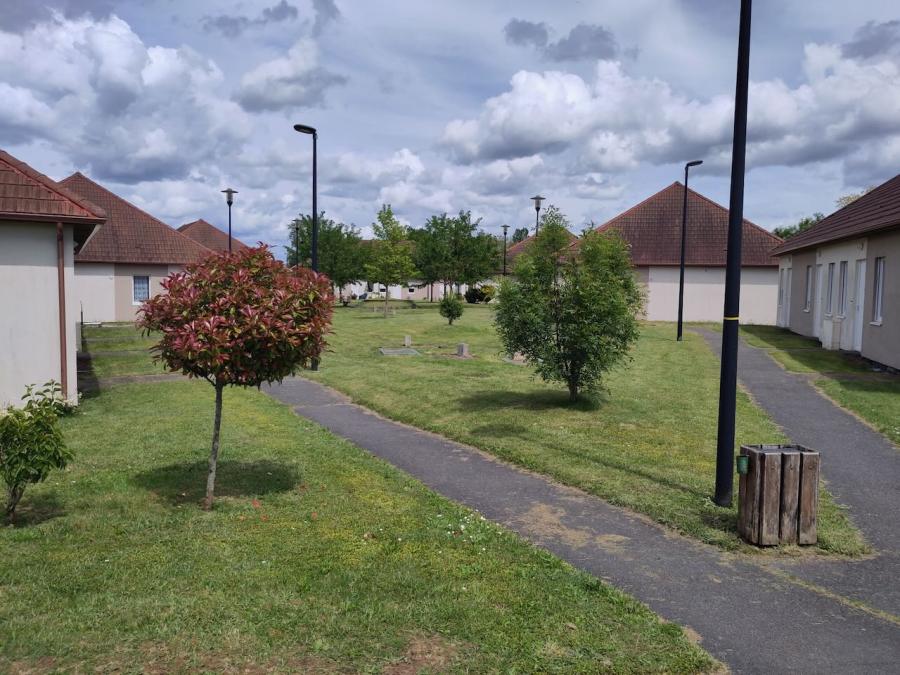 Village Séniors de HERRY (18), 27 maison-appart avec terrasse privée et parking ,T2 au T4