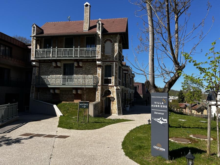 Cosy diem Vilennes-Sur-Seine - Résidence Villa Aubrière