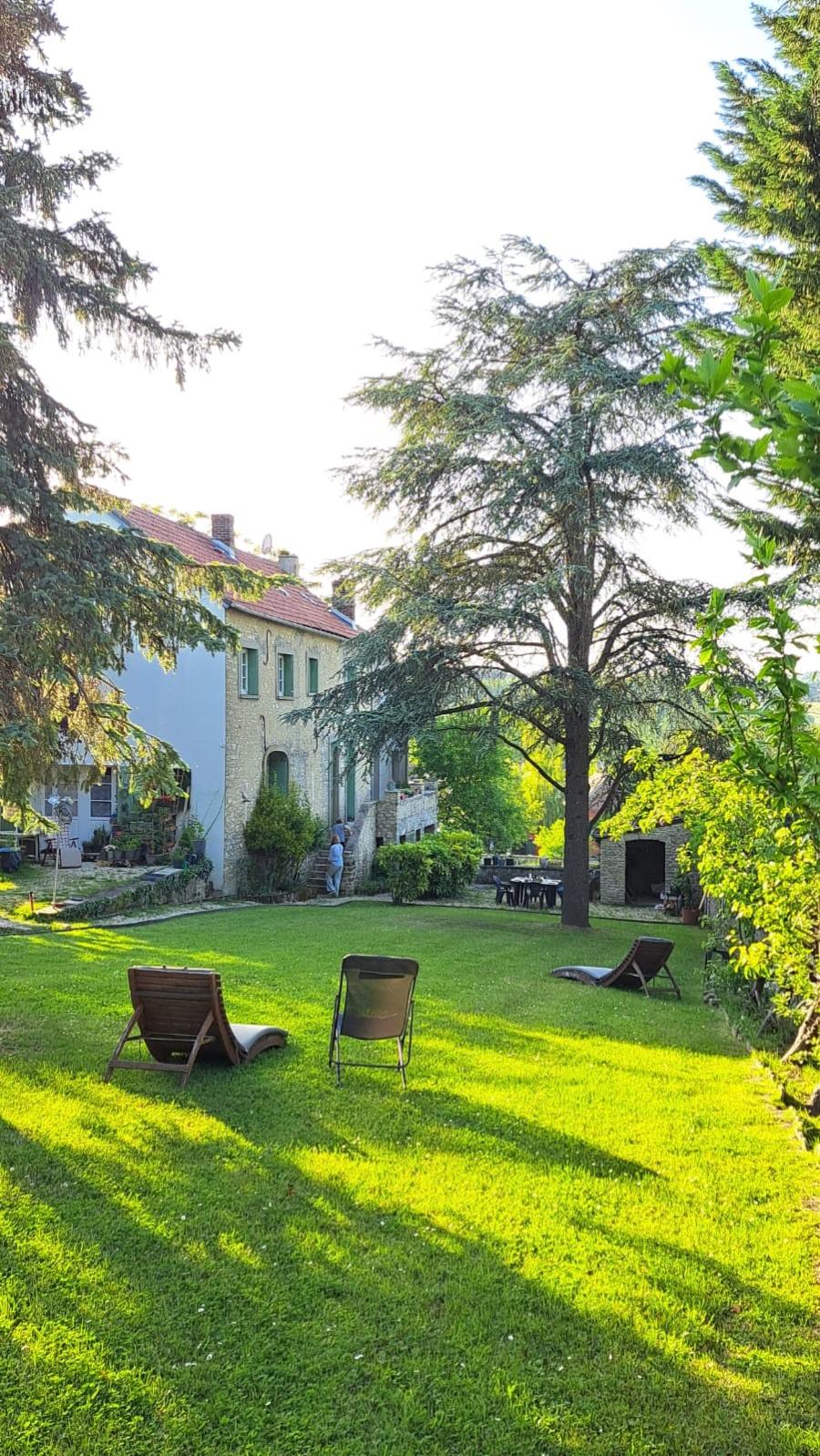 Alternative à la résidence Senior : L'auberge de tous les âges de Saint-Clair-sur-Epte