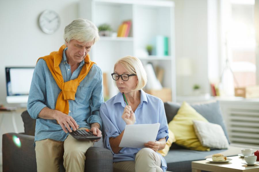 Entrée en maison de retraite : comment s'y préparer ?