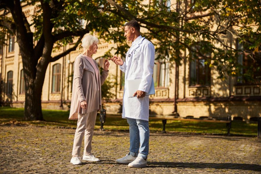 Placement en EHPAD d'une personne âgée : qui décide?