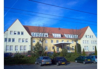 Les Chênes