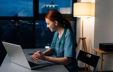 Travail de nuit en EHPAD : nos conseils